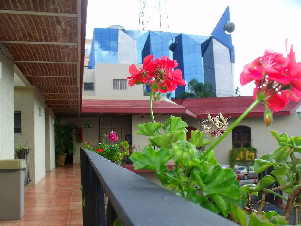 Hotel Villa Del Sol Expo Guadalajara